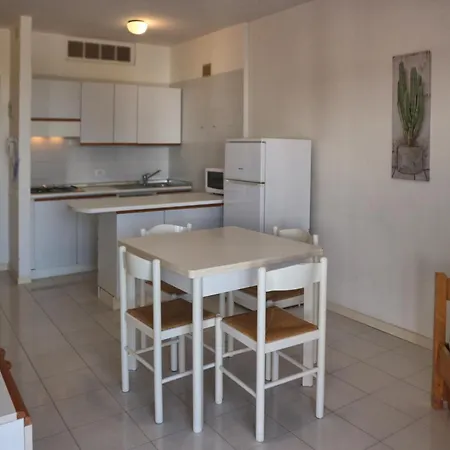 Apartment Cristallo *